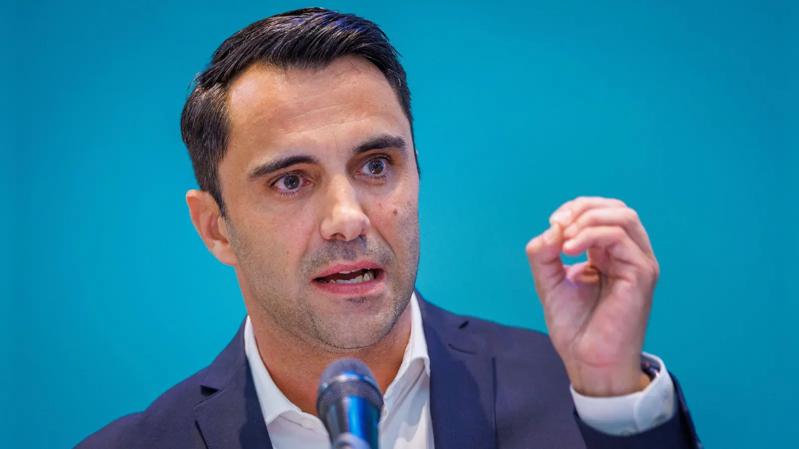 „Jens Spahn ist als Vorsitzender der Unionsfraktion nicht mehr tragbar“, sagt Spahns Parteifreund Daniel Peters. (Archivbild) (Foto: Jens Büttner/dpa)