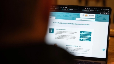 Eine Befreiung vom Rundfunkbeitrag ist nur in ganz geregelten Ausnahmefällen möglich. (Foto: Hannes P Albert/dpa/dpa-tmn)