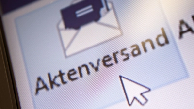 Mit der Online-Klage soll Bürgern der Zugang zum Recht erleichtert werden.  (Foto: Sebastian Gollnow/dpa)