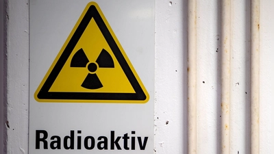 Wohin mit dem Atommüll? Die Suche nach einem Endlager in Deutschland geht weiter. (Symbolbild) (Foto: Sina Schuldt/dpa)