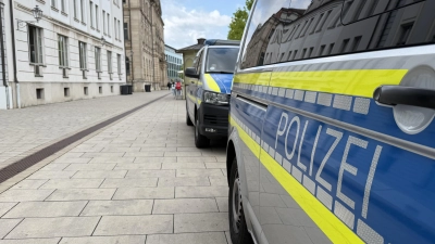 Groß war für die Verhandlung das Aufgebot der Polizei im Justizzentrum an der Ansbacher Promenade. Noch nie waren die Sicherheitsauflagen in einem Jugendprozess so umfassend. (Foto: Manfred Blendinger)