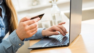 Nur jeder vierte große Online-Shop in Deutschland barrierefrei. Das ergab eine Studie von Google, der Förderorganisation „Aktion Menschen“ und der Stiftung Pfennigparade. (Foto: Christin Klose/dpa)