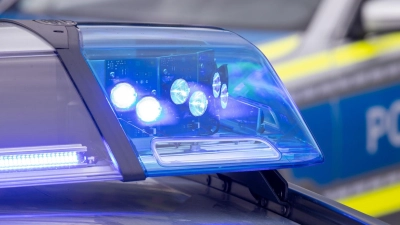 In beiden Fällen ermittelt die Kriminalpolizei. (Symbolbild) (Foto: Daniel Karmann/dpa)