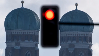 Nicht nur das Erzbistum München-Freising stellt sich auf schwierige Zeiten ein (Archivbild).  (Foto: Sven Hoppe/dpa)