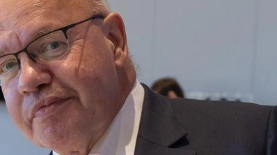 Peter Altmaier, früherer Chef des Bundeskanzleramts, war als Zeuge vor dem Untersuchungsausschuss zur Stiftung Klima- und Umweltschutz MV in Schwerin geladen. (Foto: Ulrich Perrey/dpa)