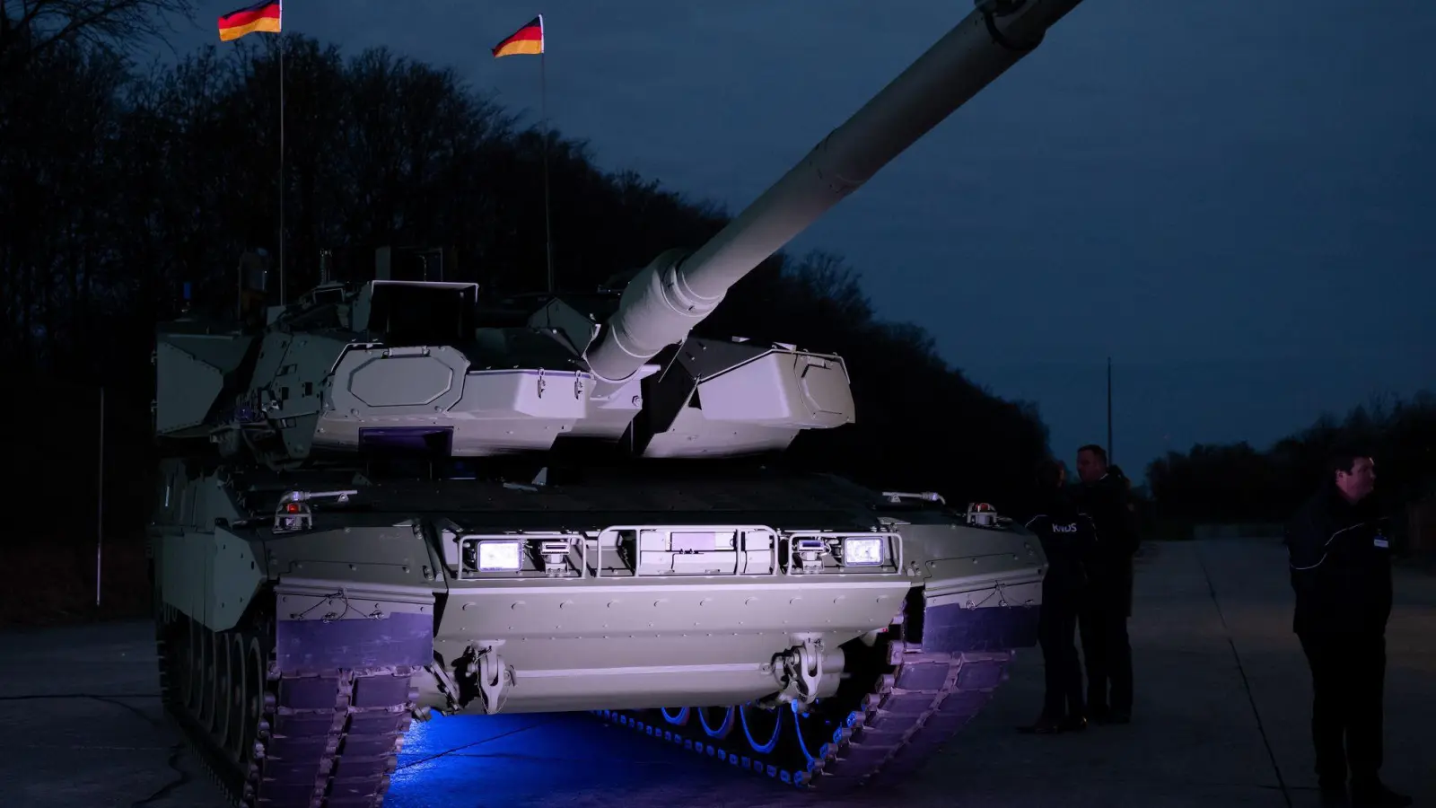 Der Leopard 2 ist wohl das bekannteste Produkt des Rüstungskonzerns KNDS. (Archivbild) (Foto: Sven Hoppe/dpa)