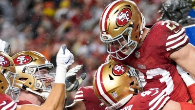 Die San Francisco 49ers sind nur noch einen Sieg vom Einzug in den Super Bowl entfernt. (Foto: Ashley Landis/AP)