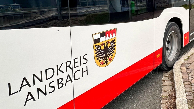 Im Landkreis Ansbach verkehren wahrscheinlich schon bald weniger Linienbusse. Kaum genutzte Fahrten werden gestrichen, wenn der Kreisausschuss zustimmt.  (Symbolbild: Landratsamt Ansbach/Fabian Hähnlein)