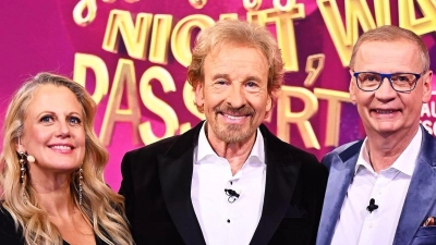 Das bisherige Trio der RTL-Show „Denn sie wissen nicht, was passiert“. (Foto: Julia Feldhagen/RTL/dpa)