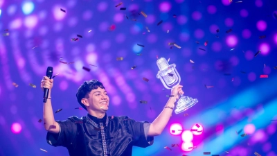 JJ aus Österreich hat den ESC gewonnen. (Foto: Jens Büttner/dpa)