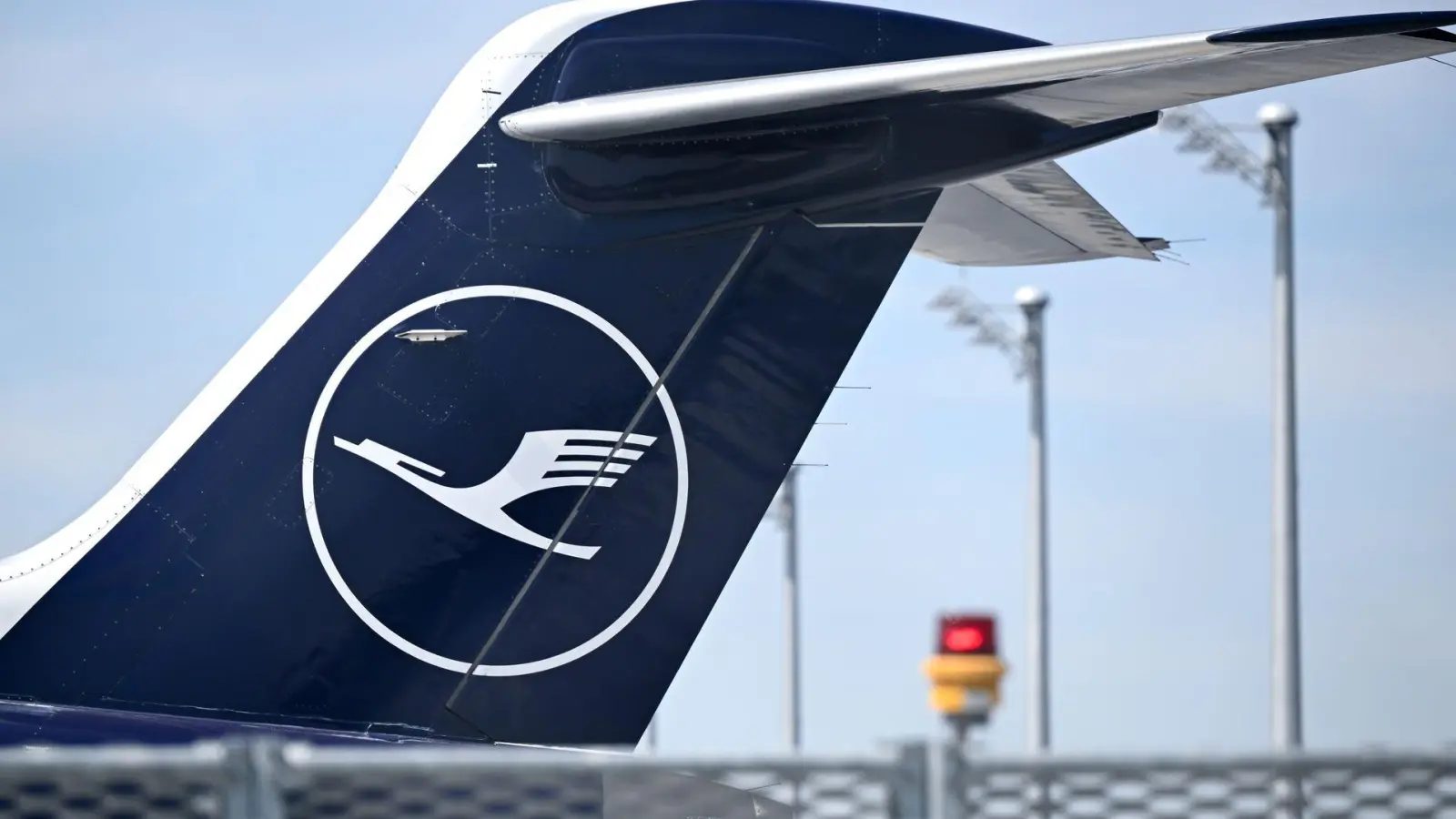 Die größte deutsche Fluggesellschaft Lufthansa scheiterte vor dem Europäischen Gerichtshof in Luxemburg. (Archivbild) (Foto: Sven Hoppe/dpa)