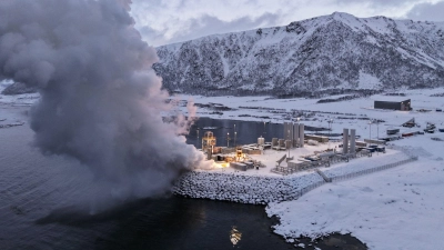 Die Vorbereitungen für einen letztlich abgeblasenen zweiten Testflug der „Spectrum“-Rakete am norwegischen Weltraumbahnhof in Norwegen. (Handout) (Foto: -/Isar Aerospace/dpa)