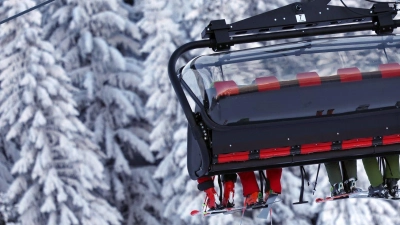 In den Alpen werden mehrere Zentimeter Neuschnee erwartet. (Foto: Karl-Josef Hildenbrand/dpa)