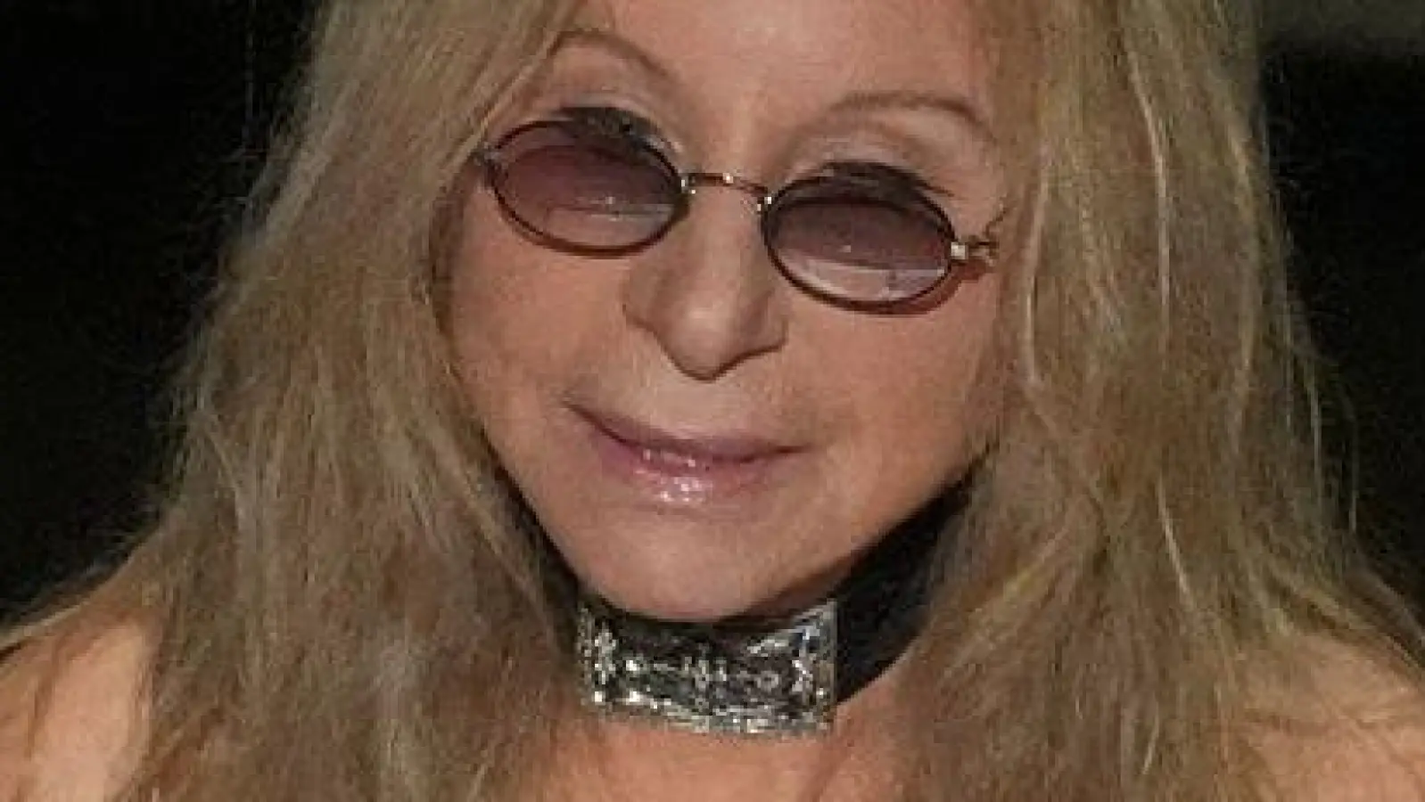 Barbra Streisand erhält die Goldene Ehrenpalme, auch wenn sie nicht persönlich bei der Verleihung dabei sein kann. (Archivbild) (Foto: Chris Pizzello/Invision/AP/dpa)