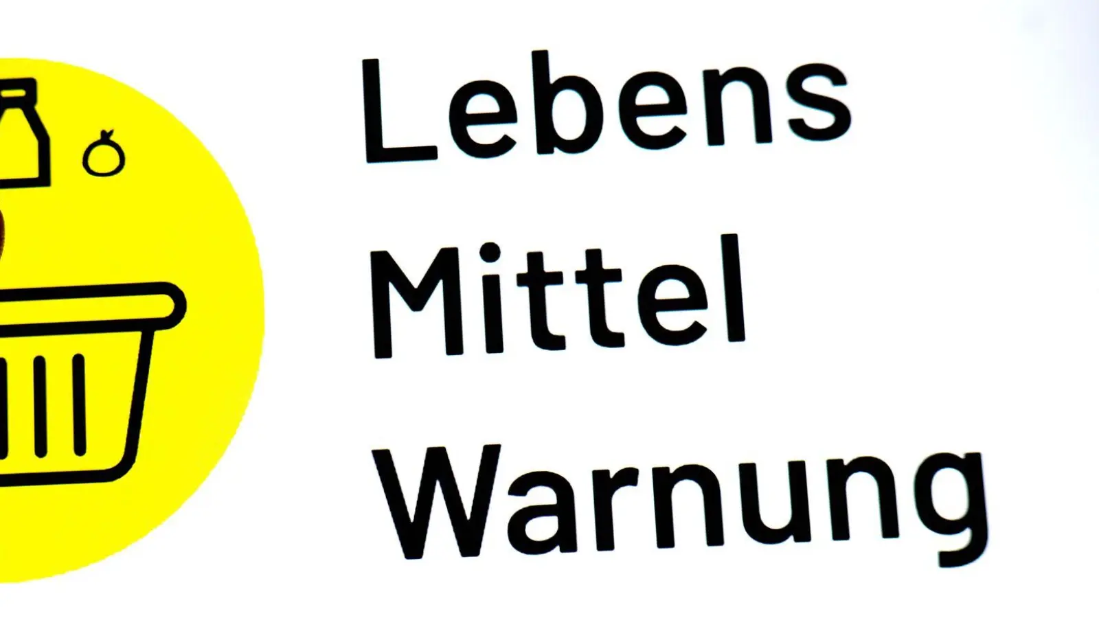 Lebensmittelkontrolleure warnen vor illegalen Produkten mit dem Wirkstoff Sildenafil. (Symbolbild) (Foto: Sina Schuldt/dpa)