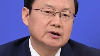 Tourismusminister Sun nannte verschiedenen Probleme in der Reisebranche.  (Foto: Johannes Neudecker/dpa)