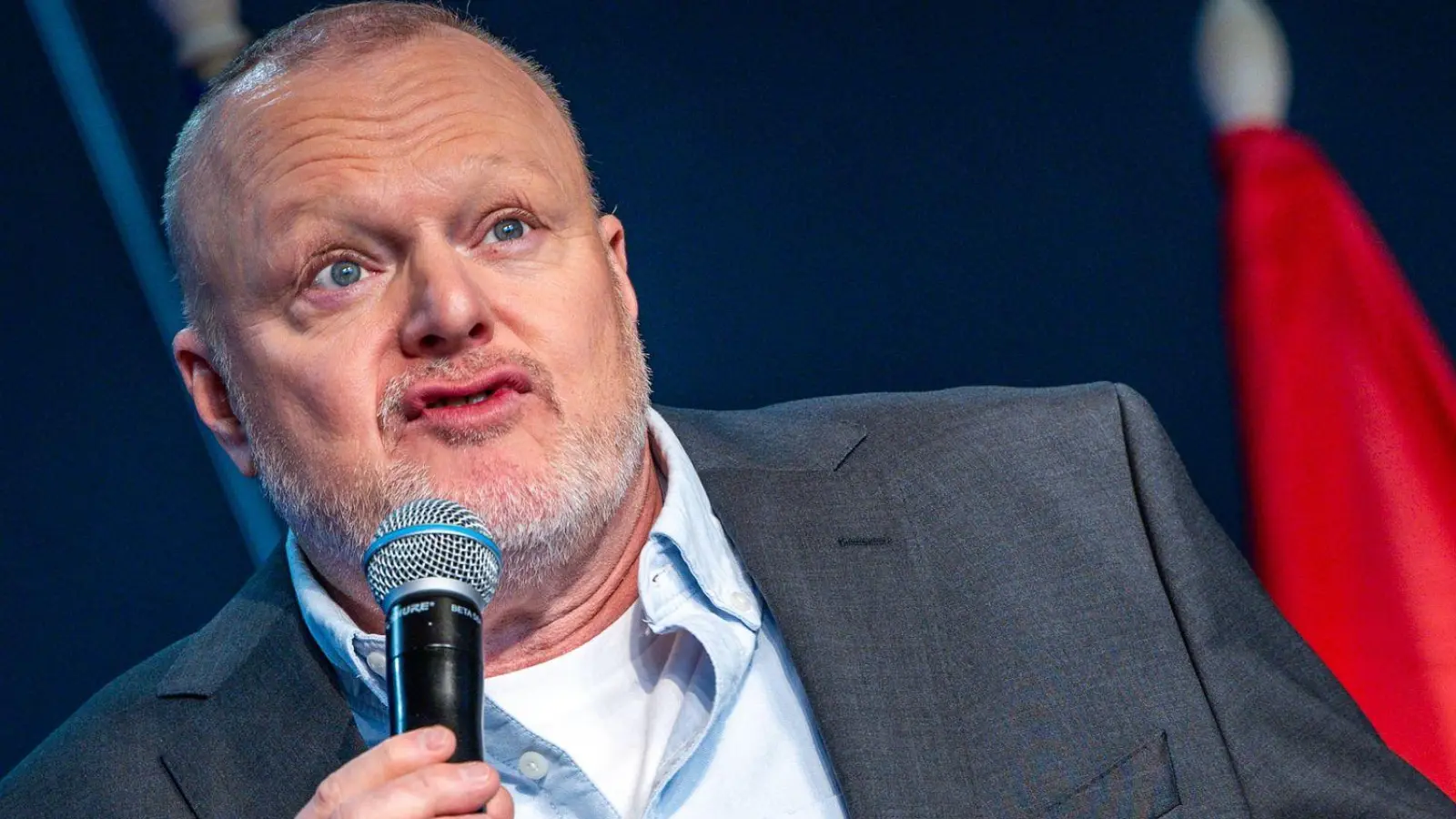 In den sozialen Medien stößt der schräge Humor von Raabs vergangener Sendung auf ein gespaltenes Publikum. (Archivbild) (Foto: Jens Büttner/dpa)