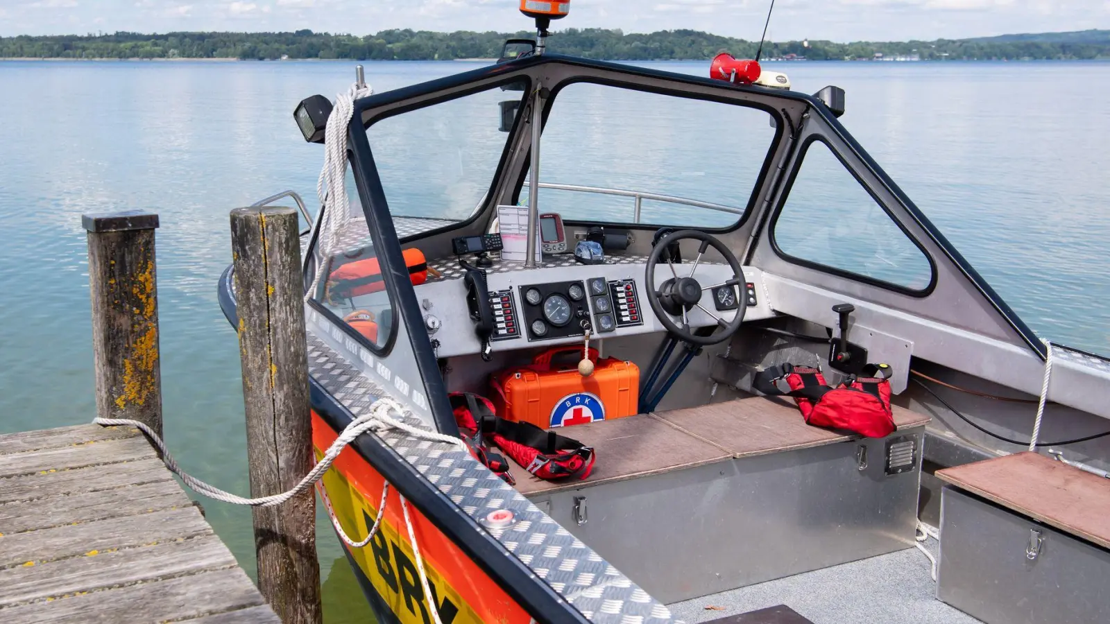 Vor Monaten war der junge Mann im Starnberger See untergetaucht. (Symbolbild) (Foto: Sven Hoppe/dpa)