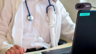 Ausländische Ärzte stabilisieren das deutsche Gesundheitssystem. (Symbolbild) (Foto: Monika Skolimowska/dpa-Zentralbild/dpa)