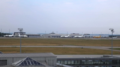 Am Flughafen Leipzig/Halle hat die Polizei eine verdächtige Drohne sichergestellt. (Foto: Tobias Junghanns/dpa)