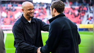 Vincent Kompany freut sich für seinen Freiburger Kollegen über den Einzug ins Europapokalfinale. (Archivbild) (Foto: Tom Weller/dpa)