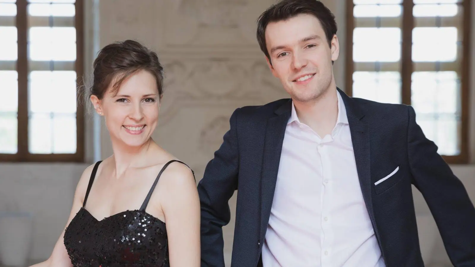 Das Duo Franziska und Florian Glemser gestaltet das Konzert zur Saisoneröffnung. Beginn ist am Samstag um 19 Uhr im Schloss. (Foto: Kulturförderverein Schloss Schillingsfürst)