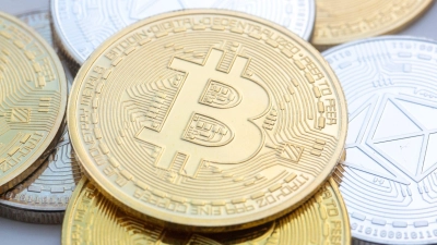Nach den Plänen von Finanzminister Klingbeil sollen Krypto-Gewinne künftig wie Aktienerlöse besteuert werden. (Symbolbild) (Foto: Fernando Gutierrez-Juarez/dpa)