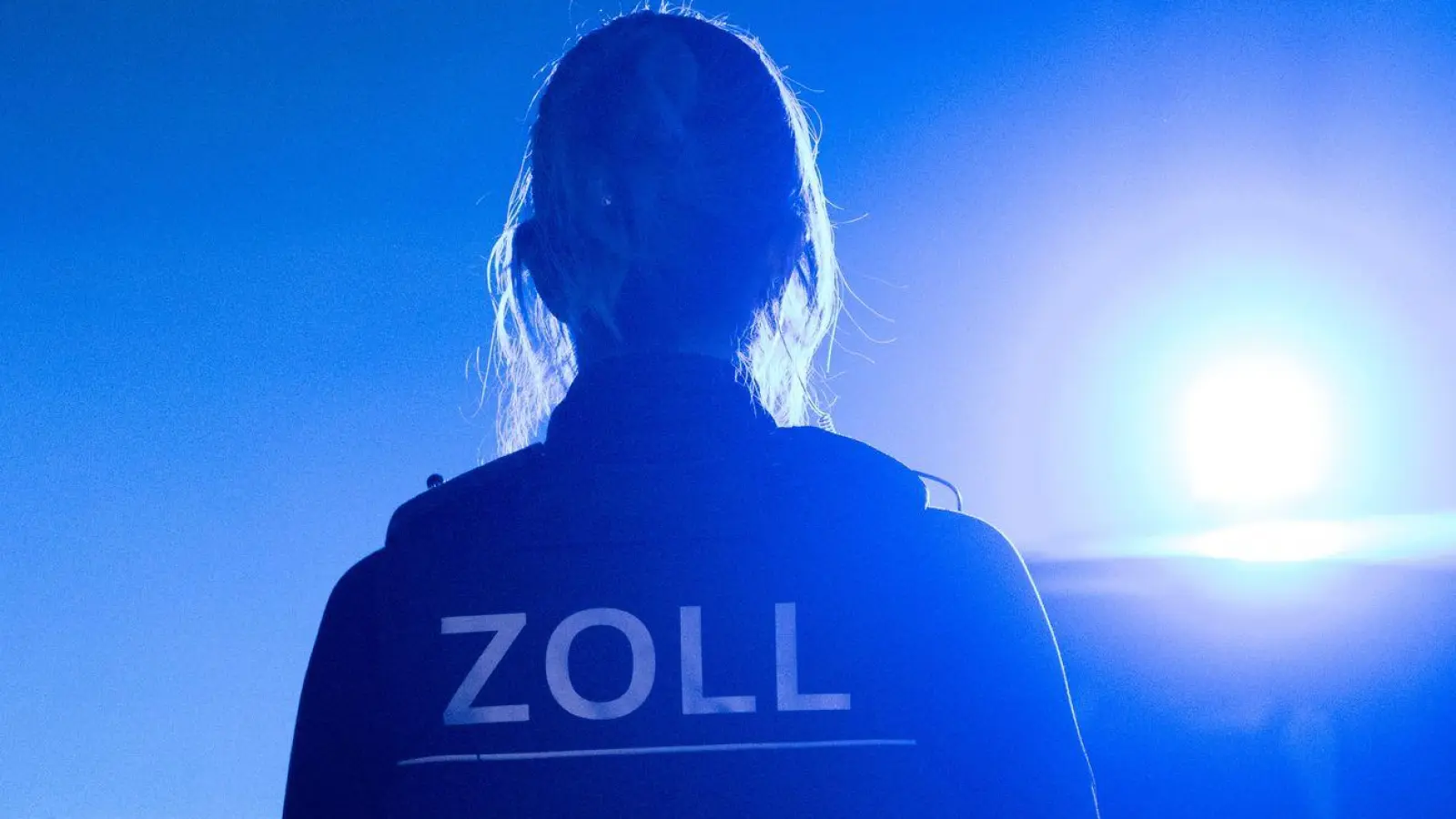 An den Durchsuchungen waren neben Ermittlern des Zolls und des Finanzamts auch die bayerische Landespolizei und die Bundespolizei beteiligt. (Symbolbild) (Foto: Leonie Asendorpf/dpa)
