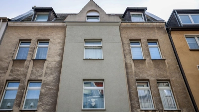 In diesem Mehrfamilienhaus im Bochumer Stadtteil Hamme ereignete sich der folgenschwere Polizeieinsatz. (Foto: Christoph Reichwein/dpa)