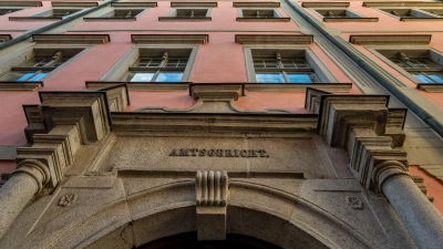 Am Nachmittag wurde der Tatverdächtige dem Ermittlungsrichter am Amtsgericht Passau vorgeführt. (Symbolbild) (Foto: Armin Weigel/dpa)