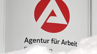 Die Zahl der Arbeitslosen in Deutschland ist über die Grenze von drei Millionen gestiegen (Archivbild).  (Foto: Bernd Weißbrod/dpa)