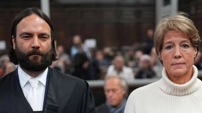 Ingo Bott, der Verteidiger von Christina Block, hat die Aussetzung oder Unterbrechung des Prozesses beantragt, woraufhin das Gericht fünf Verhandlungstermine aufgehoben hat. (Foto: Marcus Brandt/dpa-Pool/dpa)