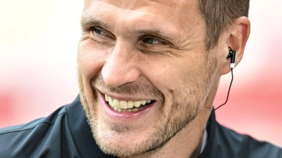 BVB-Sportdirektor Kehl kommentiert die Adeyemi-Geldstrafe mit einem flapsigen Spruch. (Archivbild) (Foto: Harry Langer/dpa)