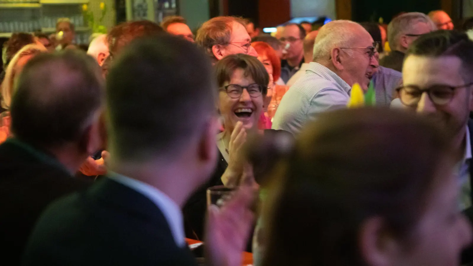 Auch die Stadtwerke-Chefin Dr. Branka Rogulic hat einiges zu lachen. (Foto: Evi Lemberger)