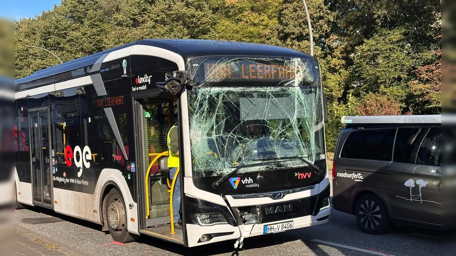 Mehrere Menschen wurden verletzt. (Foto: Bodo Marks/dpa)
