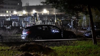 Bei der Festnahme eines per Haftbefehl Gesuchten kam es zu Schüssen durch die Polizei. (Foto: Felix Hörhager/dpa)