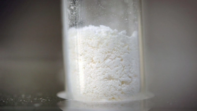 Die Bande soll unter anderem Amphetamin-Drogen produziert haben. (Symbolbild) (Foto: Fredrik von Erichsen/dpa)