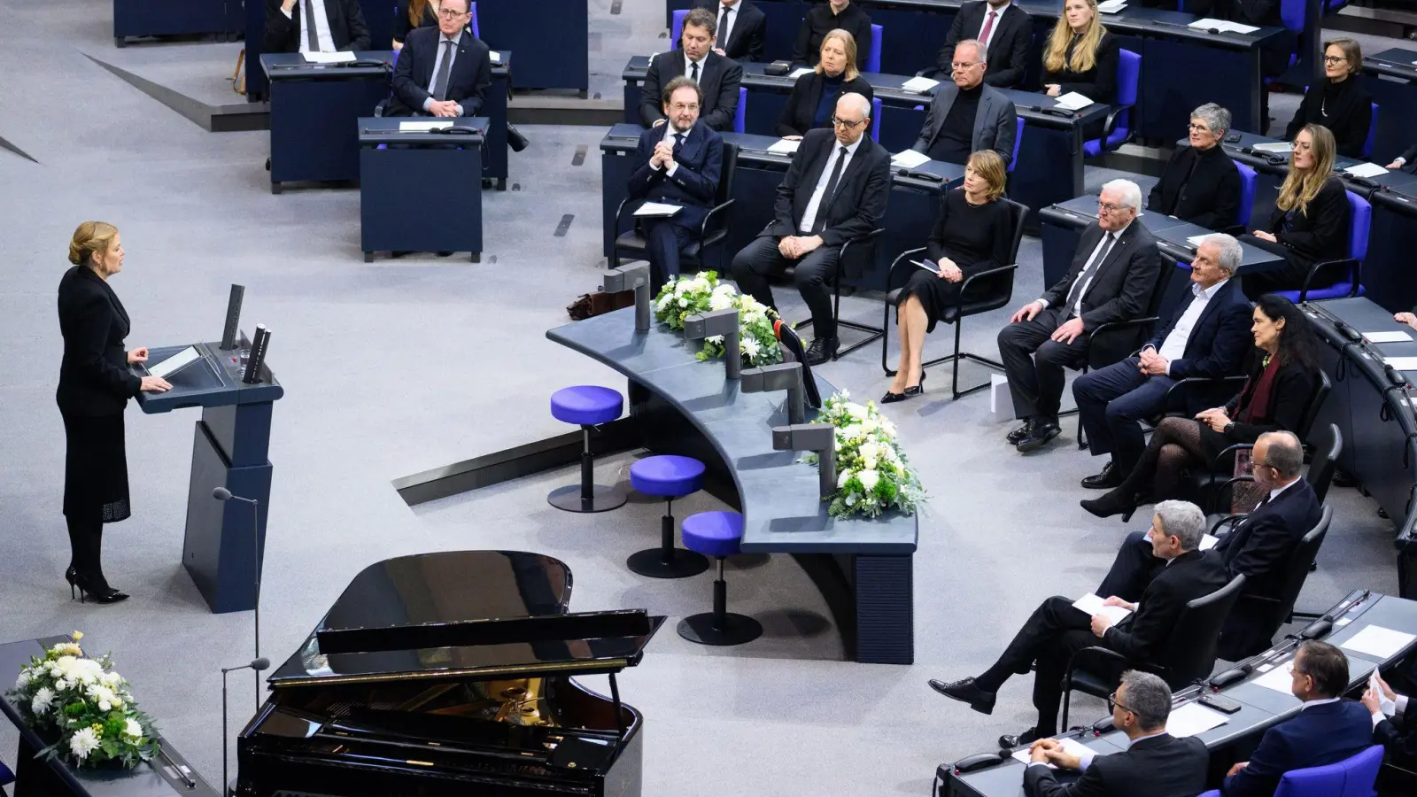 Die Spitzen der deutschen Politik nehmen Abschied von der früheren Bundestagspräsidentin Süssmuth (Foto: Bernd von Jutrczenka/dpa)