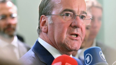 Verteidigungsminister Boris Pistorius äußert sich zu Drohnensichtungen in Dänemark. (Foto: Martin Schutt/dpa)