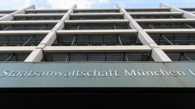 Bei der Staatsanwaltschaft München I läuft ein großes Ermittlungsverfahren gegen ein Geflecht von Putzfirmen und Baudienstleistern. (Symbolbild)  (Foto: Matthias Balk/dpa)