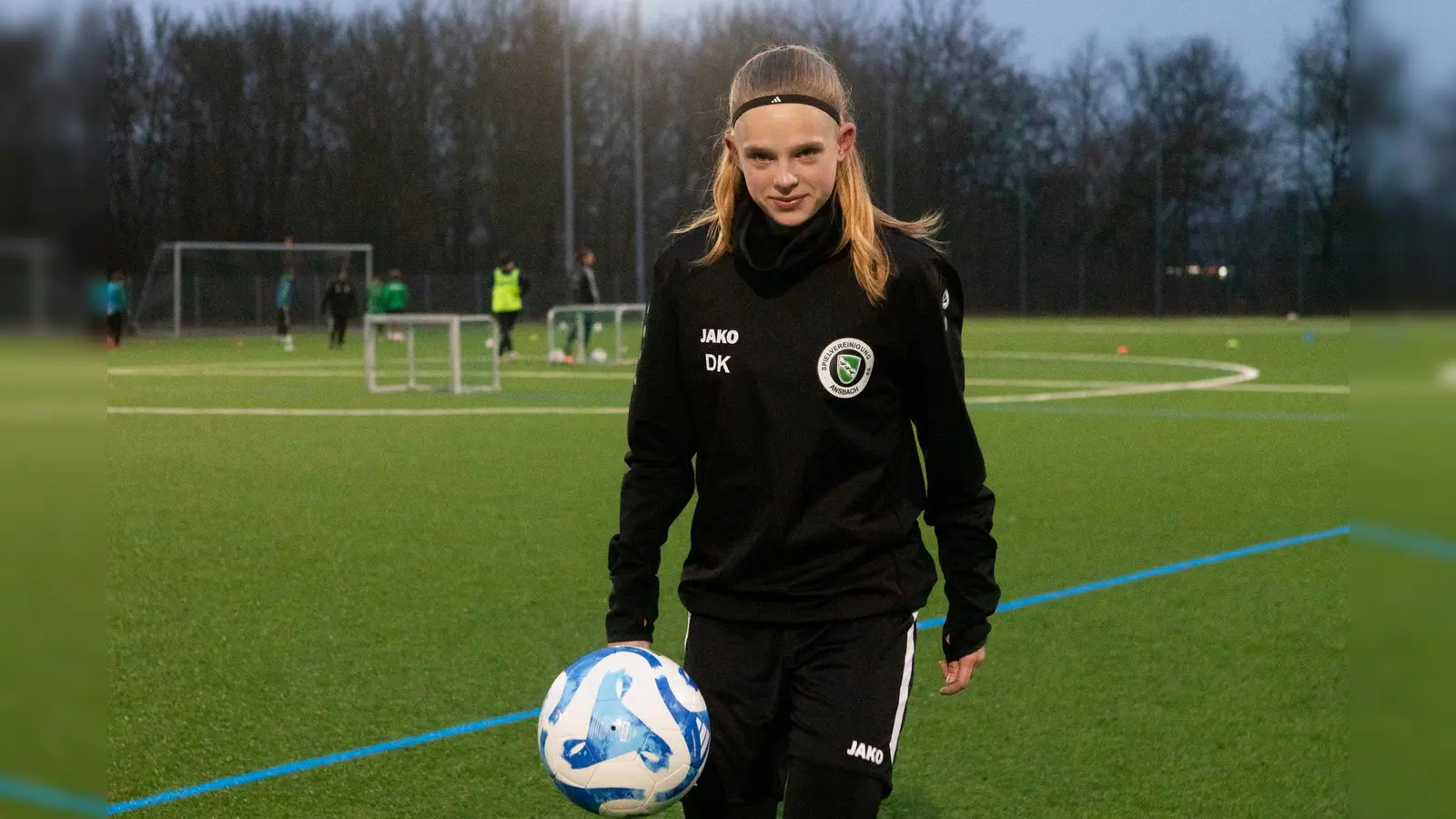 Dana Keßler im Outfit der SpVgg Ansbach, künftig spielt sie in der Regionalliga für die Frauen des SV Weinberg. (Foto: Evi Lemberger)