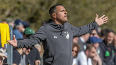 Duane Collins (in der vergangenen Saison beim FC/DJK Burgoberbach) wechselt innerhalb der Bezirksliga Süd als Trainer zu den Spfr Dinkelsbühl. (Foto: Markus Zahn)