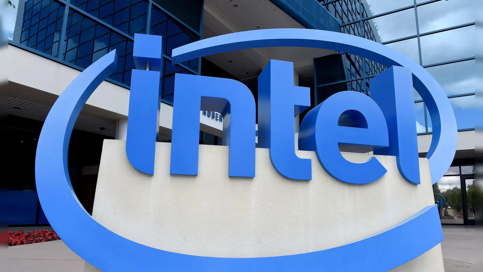 Intel dominierte einst die Chipbranche, kämpft jedoch schon seit Jahren mit Problemen. (Archivbild) (Foto: Andrej Sokolow/dpa)