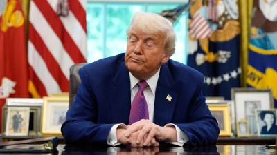 US-Präsident Trump verbreitet verstärkt Verschwörungstheorien über seinen Amtsvorgänger Biden.  (Foto: Alex Brandon/AP/dpa)