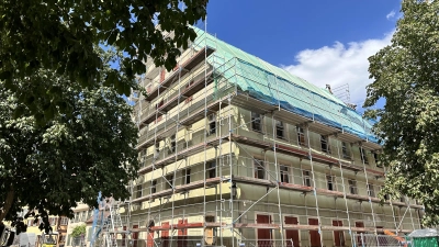 Das ehemalige Brauereigebäude „Roter Ochse” in der Dinkelsbühler Altstadt wird in eine Wohnanlage umgebaut. Dazu gab es im Stadtrat Informationen. (Foto: Martina Haas)