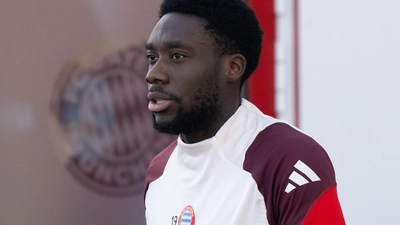 Alphonso Davies hat wieder das Lauftraining aufgenommen. (Foto: Sven Hoppe/dpa)