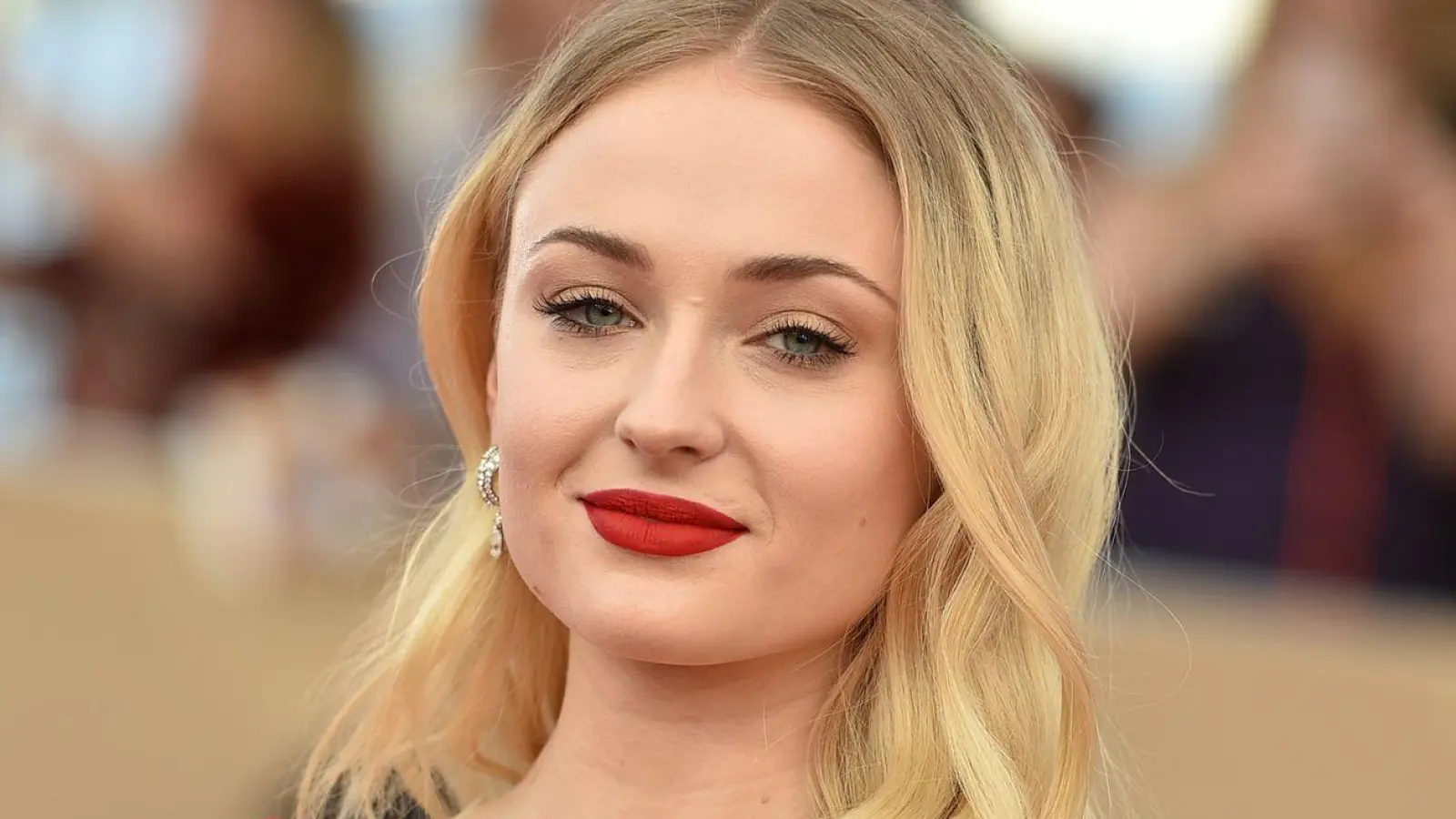 Ist Taylor Swift unendlich dankbar: Sophie Turner. (Foto: Jordan Strauss/AP/dpa)