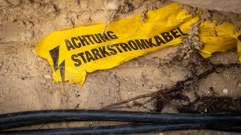 Anfang Januar waren Tausende Haushalte im Berliner Südwesten von einem Stromausfall betroffen. (Symbolbild)  (Foto: Soeren Stache/dpa)