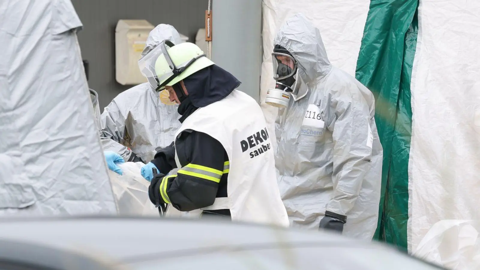 In einm DHL-Verteilzentrum ist es zu Hautverletzungen bei Mitarbeitern gekommen. (Foto: Daniel Karmann/dpa)