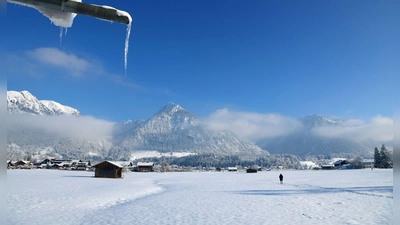 Bilderbuchweihnachtswetter wird in den Alpen und den Hochlagen der Mittelgebirge erwartet. (Archivbild)  (Foto: Karl-Josef Hildenbrand/dpa)